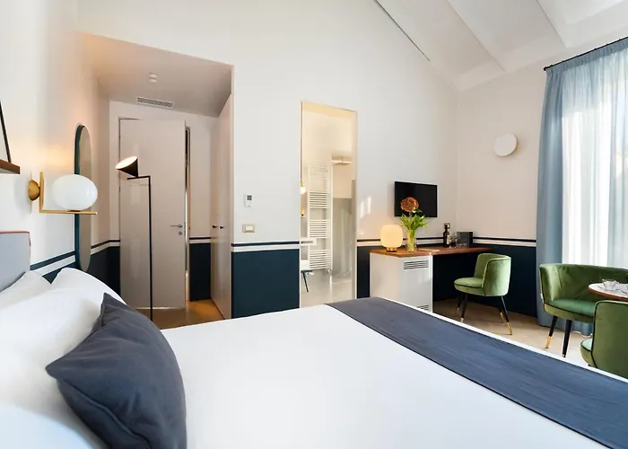 Hotel Velvet Grey Boutique 3*